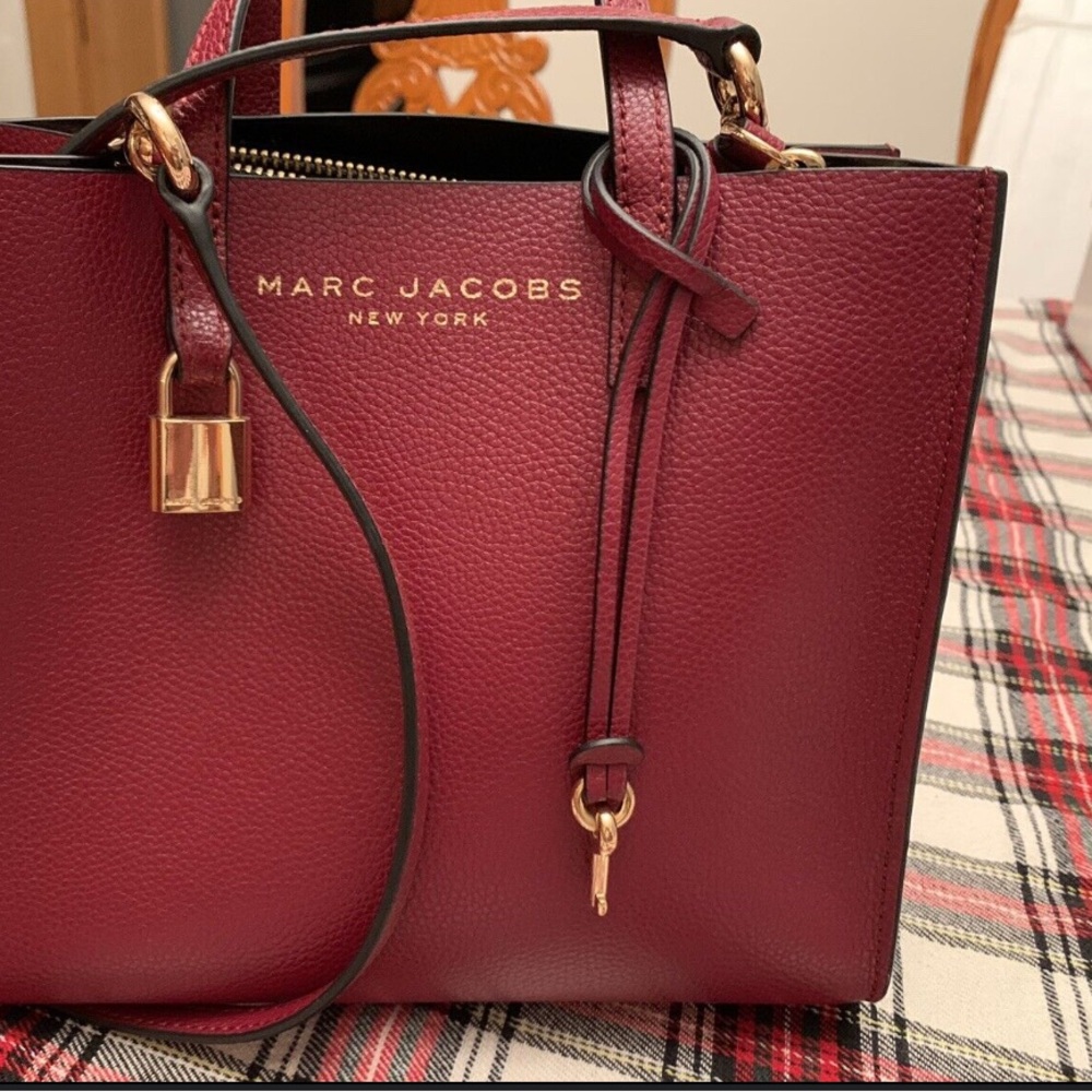 Marc Jacobs Burgundy Leather Tote Bag